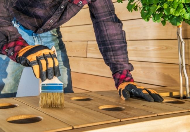 Konserwacja mebli drewnianych przyjazna dla alergików