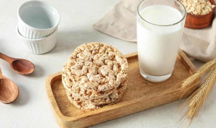 Biała dieta po wybielaniu zębów – co jeść, a czego unikać?